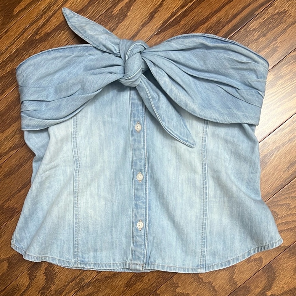 EXPRESS Light Blue Denim Strapless Top, size XS